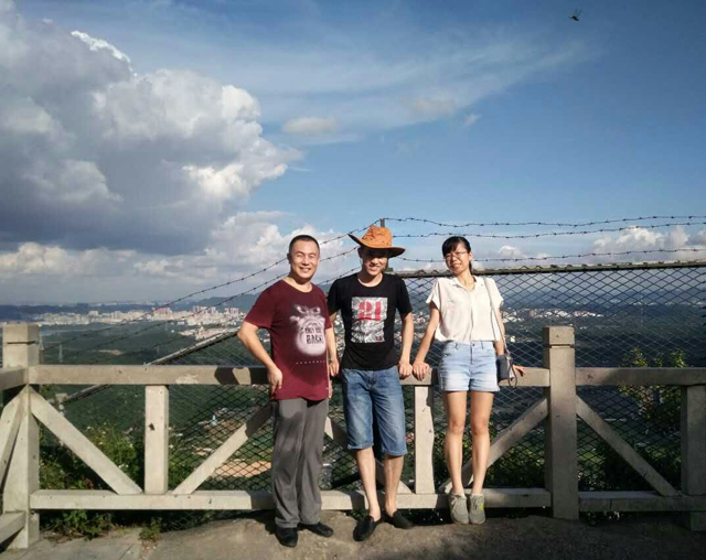 登山組員合照-2